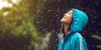 Which Can Keep Your Skin Healthy During Rains