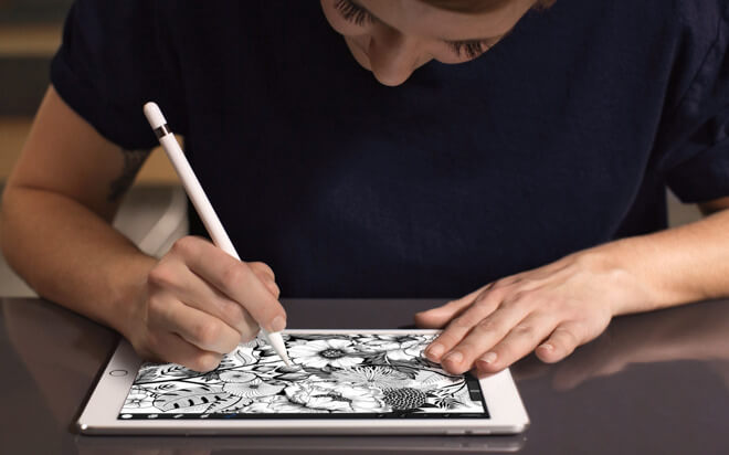 Apple iPad and Pencil